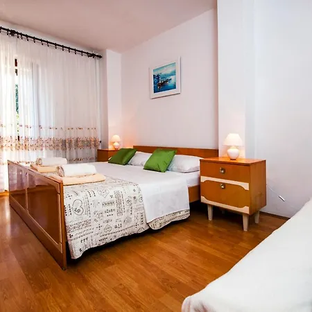 Apartments Valdibora Rovinj Exterior photo