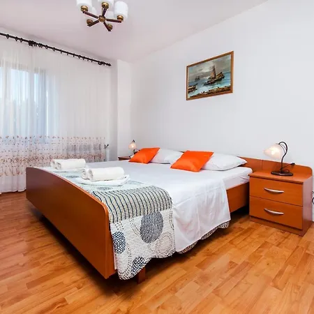 Apartments Valdibora Rovinj Exterior photo